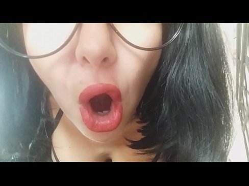 ❤️ Dušo, tvoja maćeha te ne pušta danas u školu... Previše si mi potrebna... ❤️ Porno fb kod nas